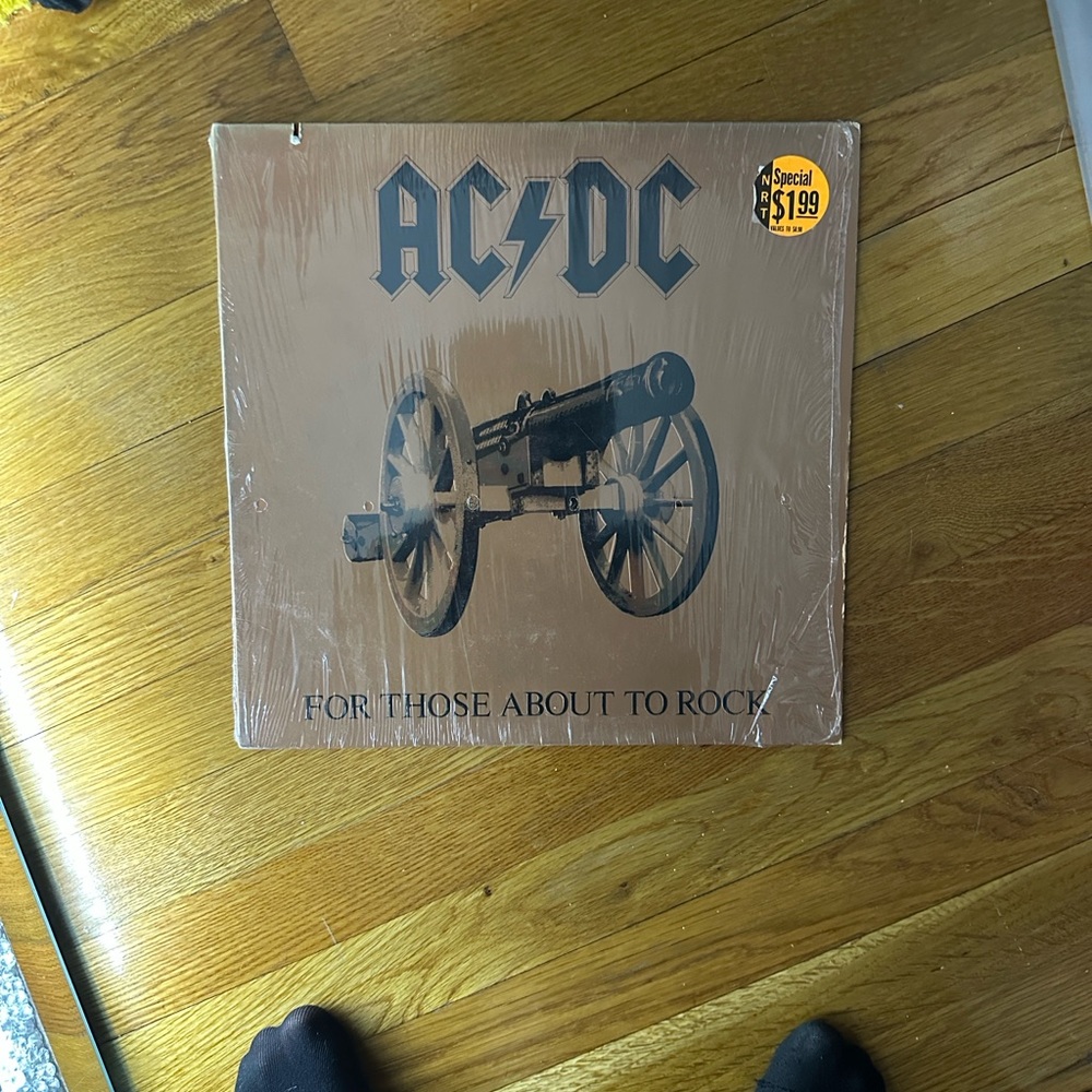 AC/DC CD For Those About To Rock We Salute You Columbia Sigillato Vinyl Record
